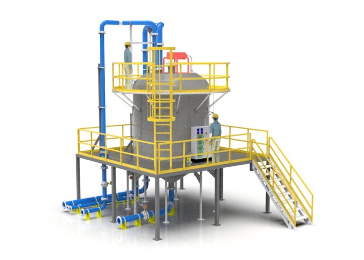 Liquid detergent mixing tank